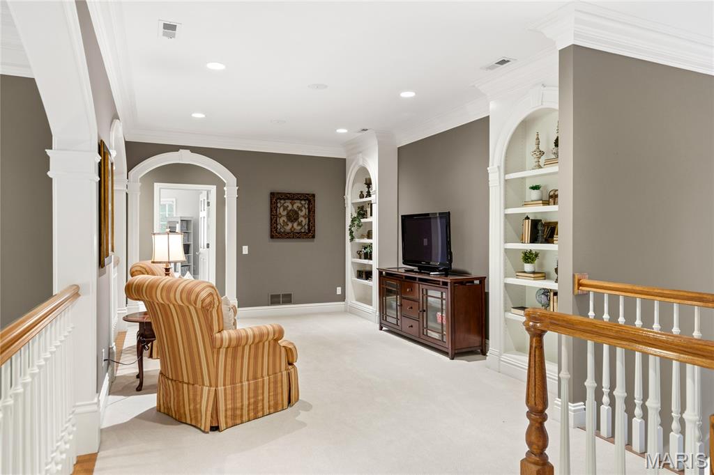 Shepard Oaks - Residential