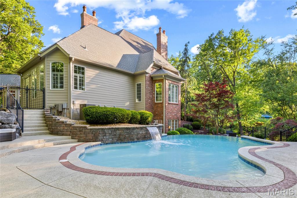 Shepard Oaks - Residential