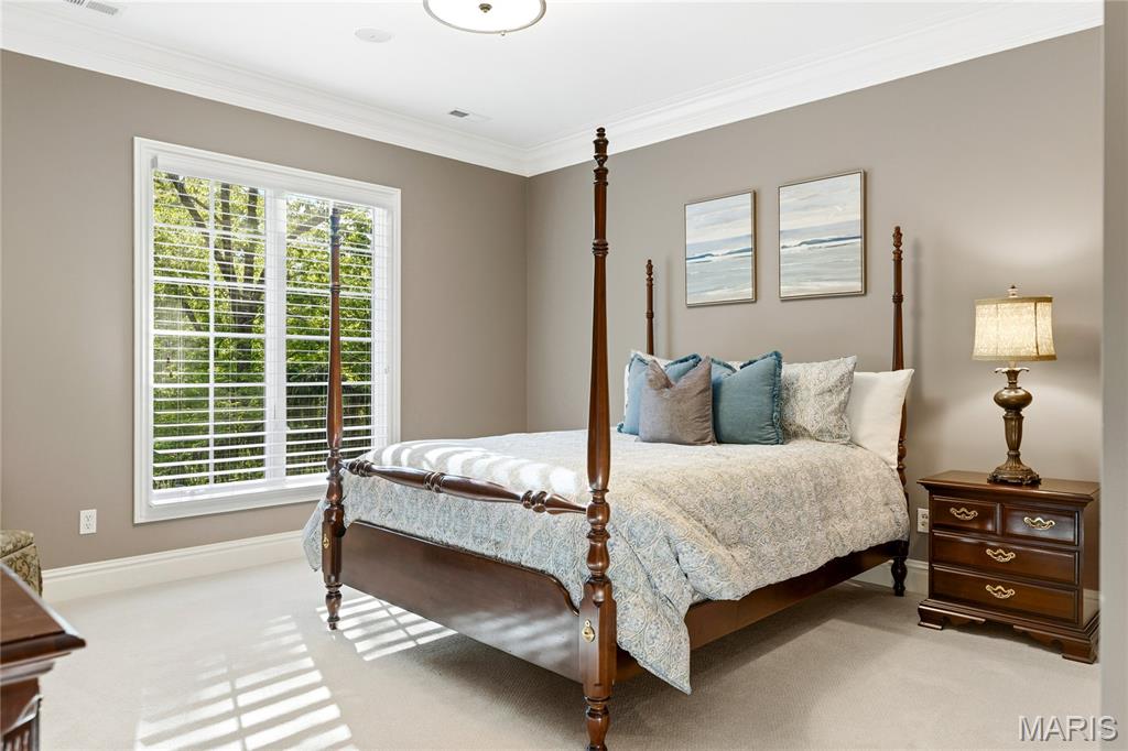Shepard Oaks - Residential