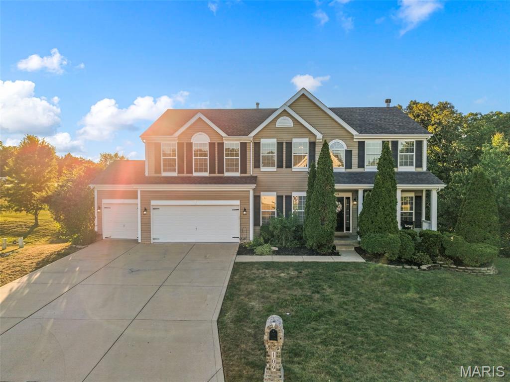 109 Crimson Oaks Court