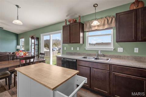 Tiny photo for 36 Hunters Pointe Drive, Winfield, MO 63389 (MLS # 26014062)
