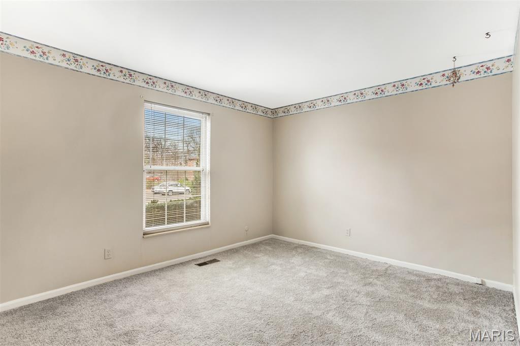 Chateau De Ville Sec 5 Condo - Residential