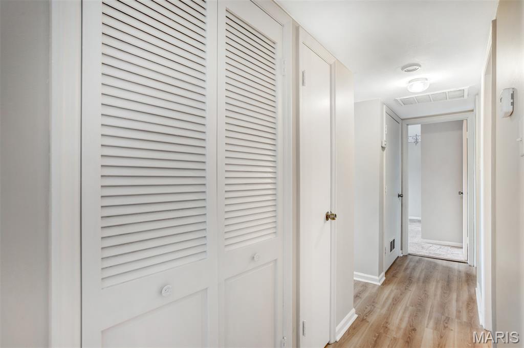 Chateau De Ville Sec 5 Condo - Residential