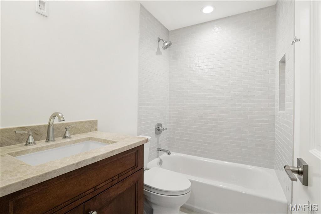 Central Pointe Condo - Residential