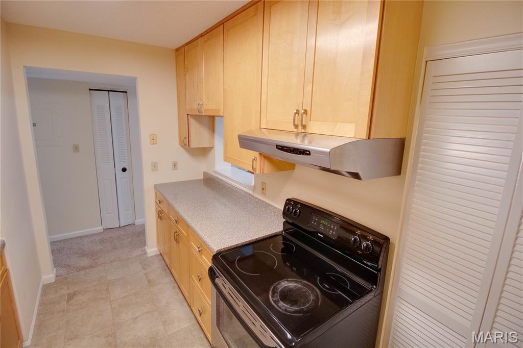 Brentwood Forest Condo Ph Eight - Residential