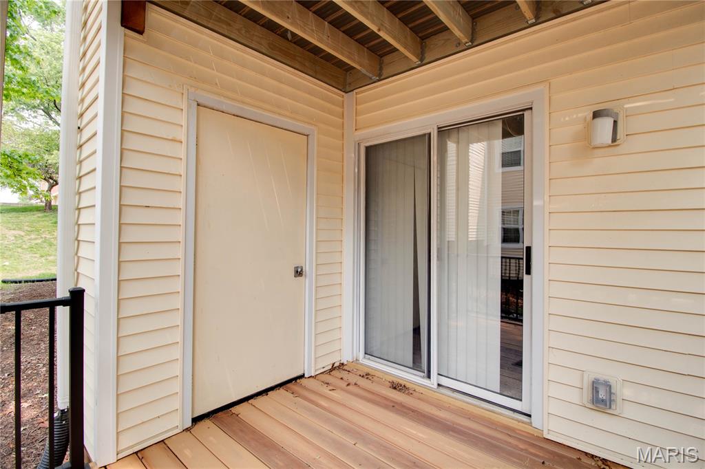 Brentwood Forest Condo Ph Eight - Residential