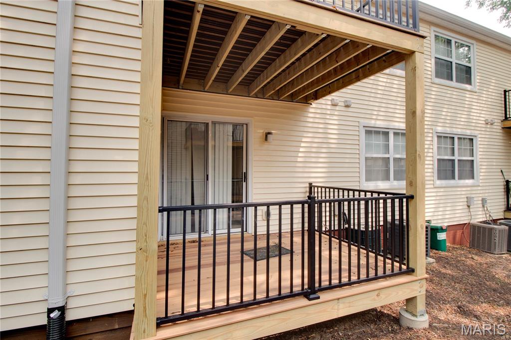 Brentwood Forest Condo Ph Eight - Residential