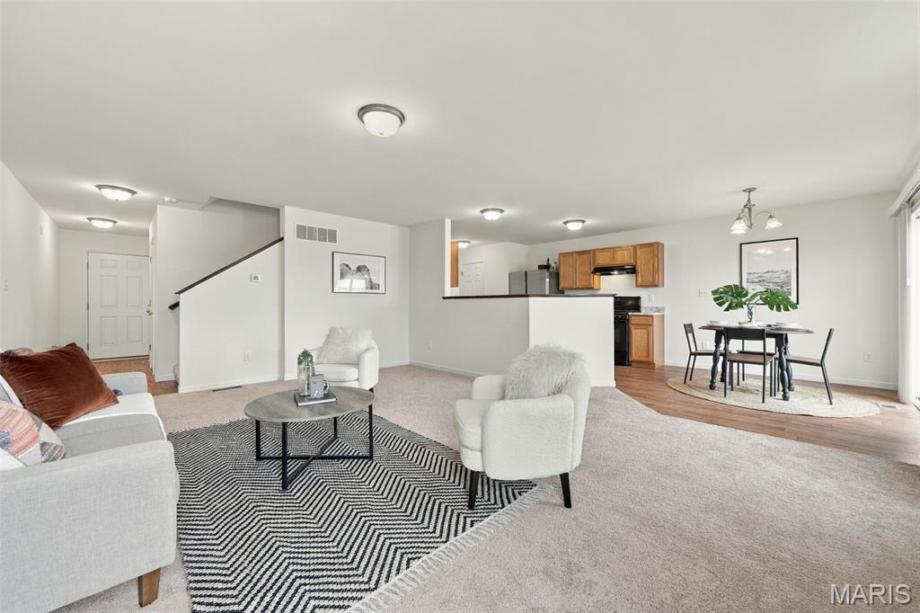 104 Baycrest Court