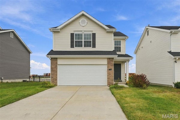 104 BAYCREST CT, SAINT CHARLES, MO 63301 - Image e70da1524dcd7efb7a5e1a4d4fc309d1/3864132002