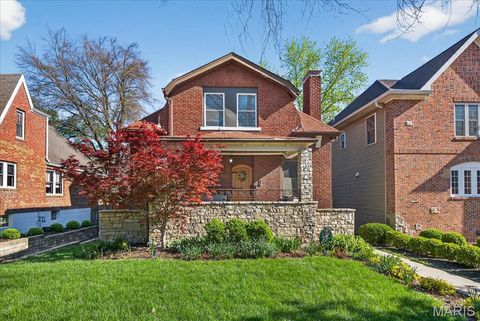 7323 Stanford Avenue University City MO 63130