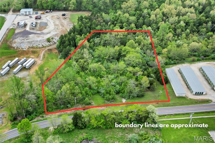 C-2 Zoned 2.34 acres of Commercial in the fast-growing town of Warrenton MO, just minutes from I-70 and nearby downtown Warrenton. Great location and visibility. In the Federal Opportunity Zone. Water, sewer & electric at site. 248 feet of Hwy U frontage. Location: City, Hwy/Interstate Frntg