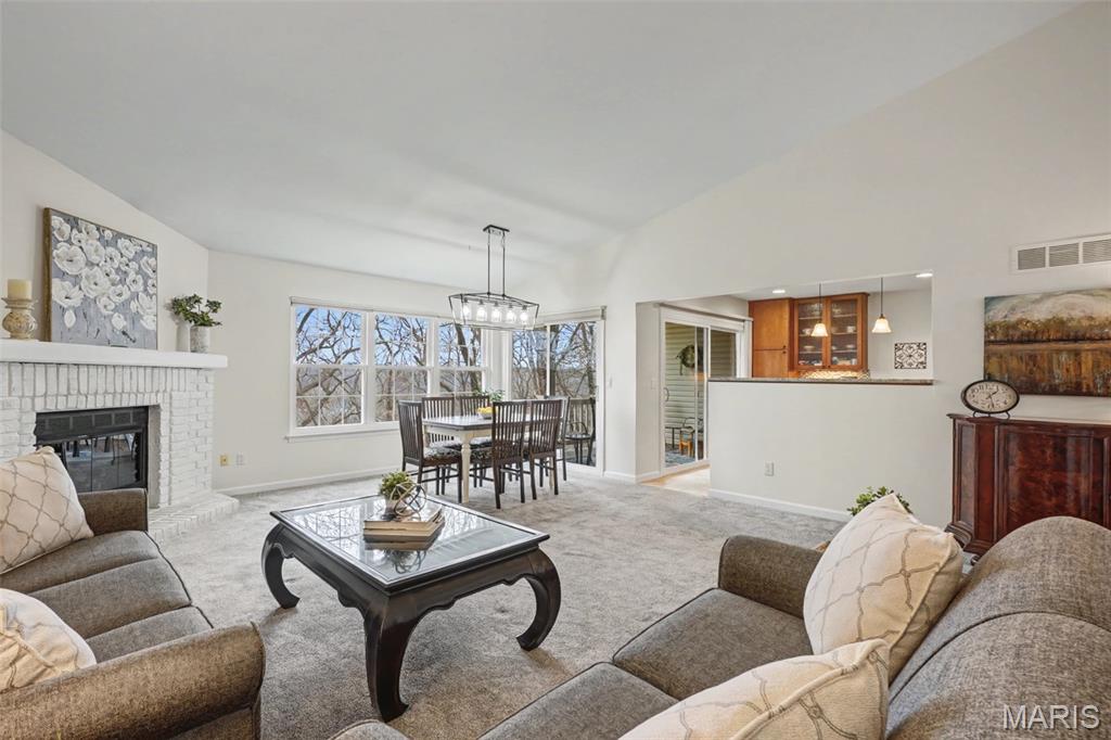 873 Woodside Trails Drive