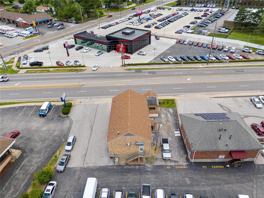 1775 N Highway 67