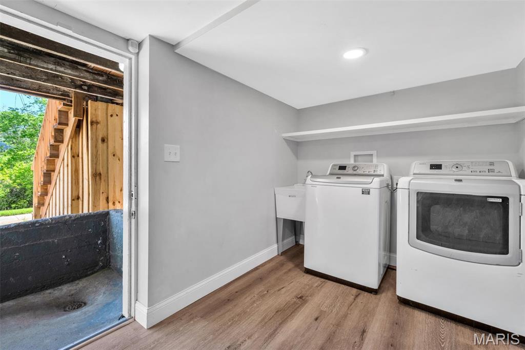 Riverview Gardens - Residential Lease