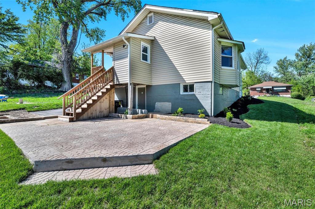 Riverview Gardens - Residential Lease