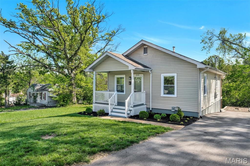 Riverview Gardens - Residential Lease