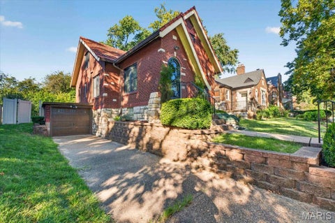 Tiny photo for 1071 Midland Boulevard, St Louis, MO 63130 (MLS # 26058653)