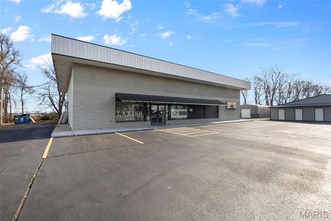 2008 & 2010 N Main Street Sikeston MO 63801