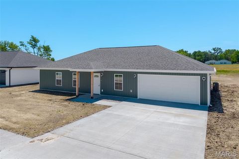 Tiny photo for 200 Love Street, Auxvasse, MO 65231 (MLS # 26031297)