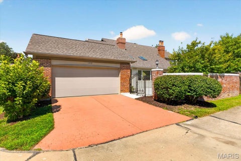 Tiny photo for 14418 W Open Meadow Court W, Chesterfield, MO 63017 (MLS # 26058805)
