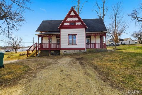 722 M- North Maple Street Mountain Grove MO 65711