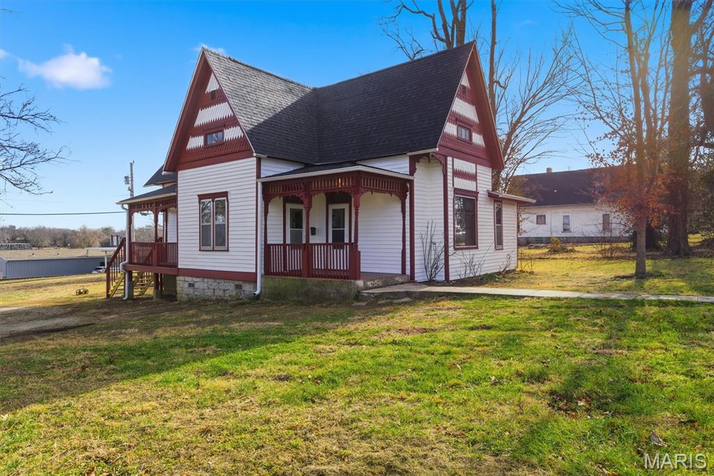 722 M- North Maple Street