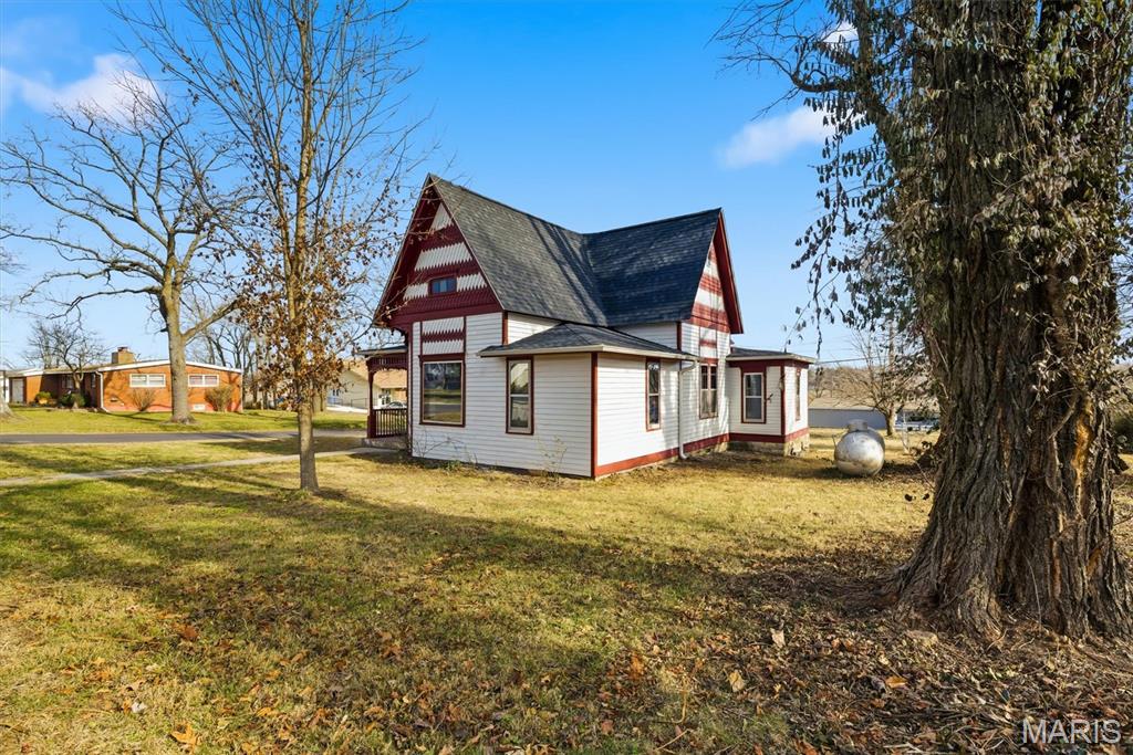 722 M- North Maple Street