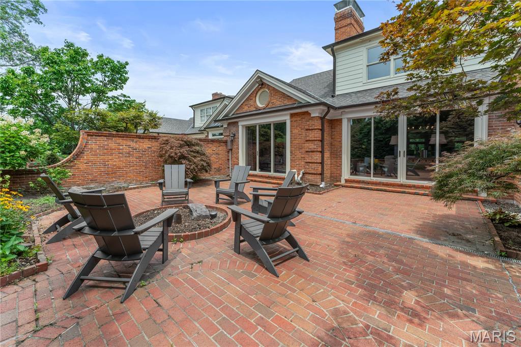 Woodbridge Condo Ph Four - Residential