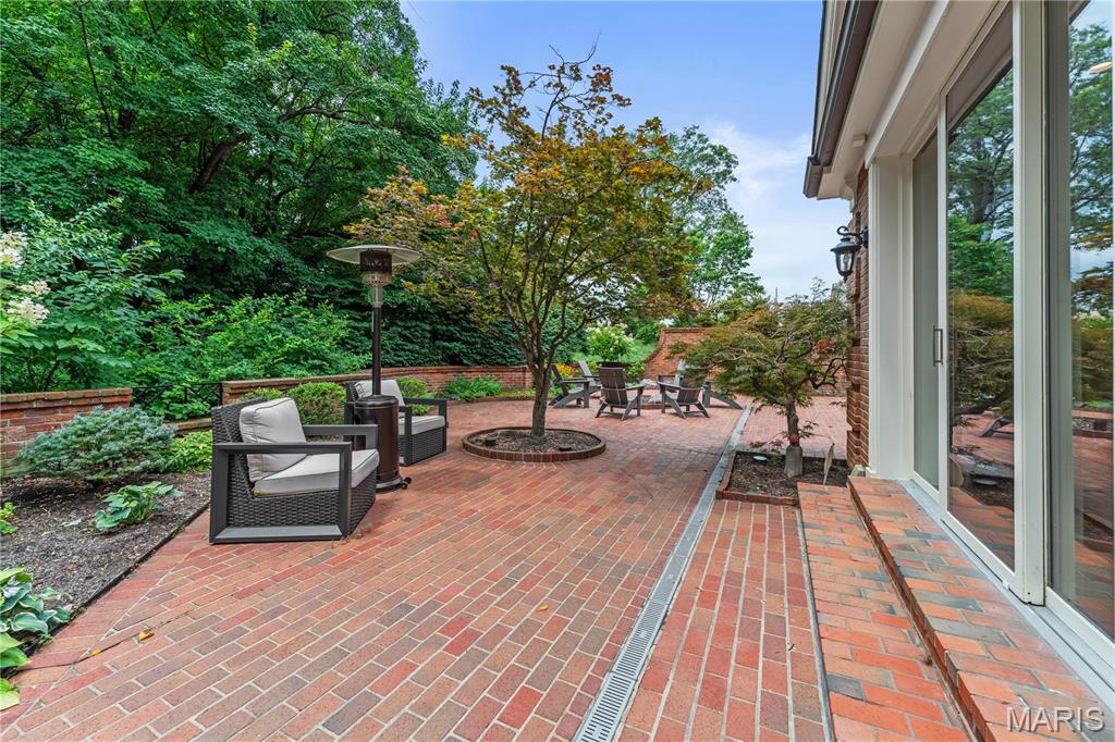 Woodbridge Condo Ph Four - Residential