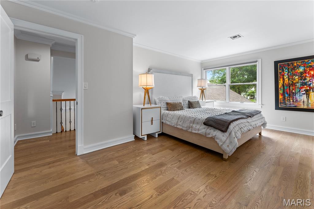 Woodbridge Condo Ph Four - Residential