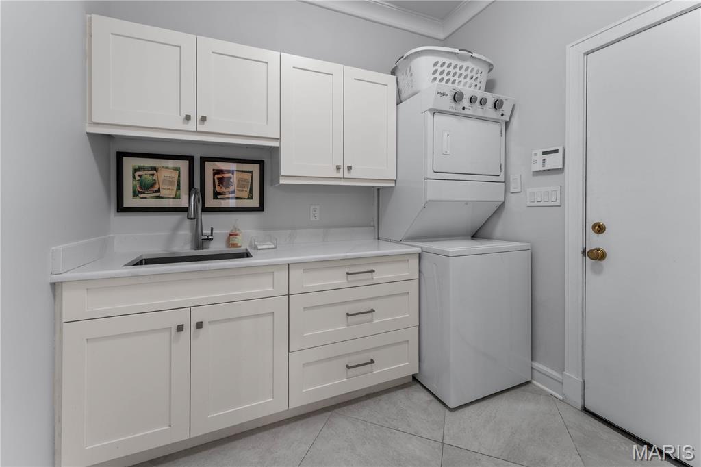 Woodbridge Condo Ph Four - Residential