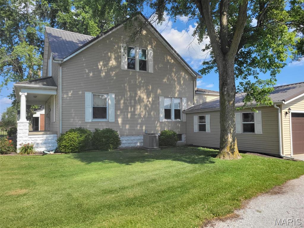 172 W Saint Louis Street