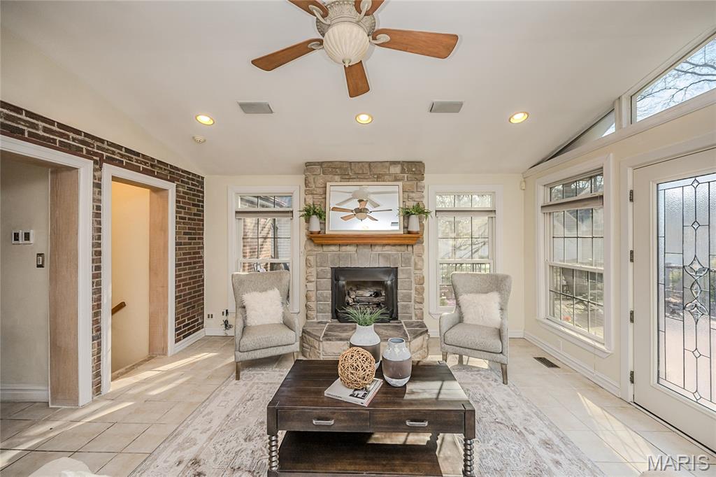 Warwick Place - Residential