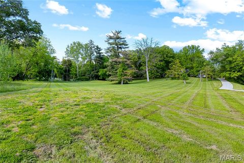 Tiny photo for 900 Weidman Road, Town and Country, MO 63017 (MLS # 26027891)