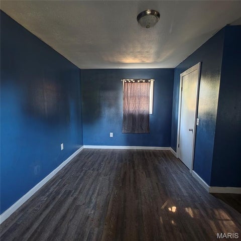 Tiny photo for 214 N Spiker Street, Bernie, MO 63822 (MLS # 26069232)