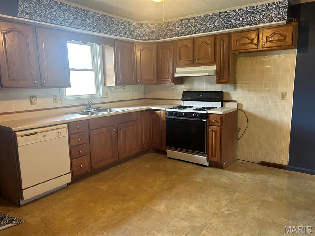 313 S Walnut Street