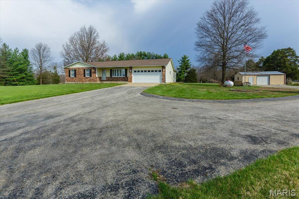 27111 State Hwy U