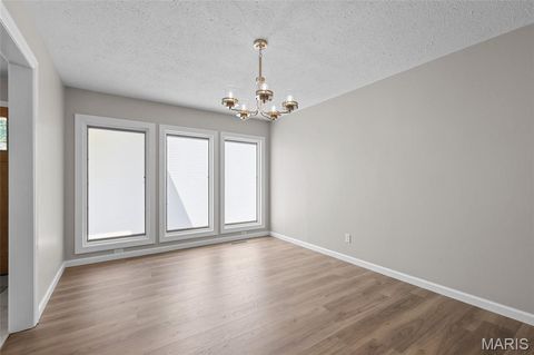 Tiny photo for 762 Ambois Drive, Creve Coeur, MO 63141 (MLS # 26027312)