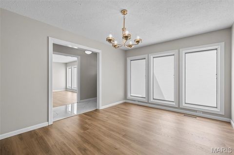 Tiny photo for 762 Ambois Drive, Creve Coeur, MO 63141 (MLS # 26027312)