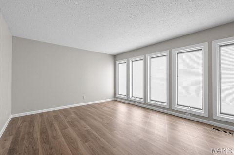 Tiny photo for 762 Ambois Drive, Creve Coeur, MO 63141 (MLS # 26027312)