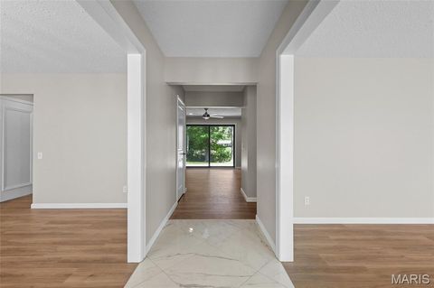 Tiny photo for 762 Ambois Drive, Creve Coeur, MO 63141 (MLS # 26027312)