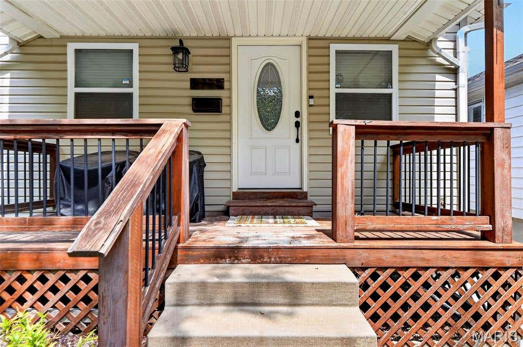 Photo of 4725 Hummel Avenue, St Louis, MO 63116 (MLS # 26051788)