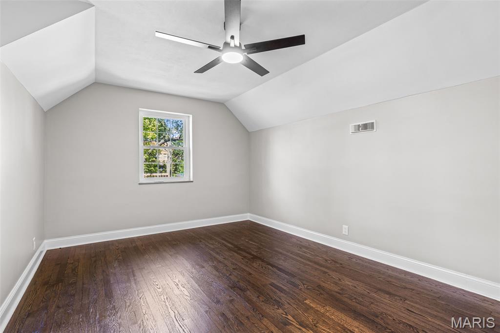 Balsons Sub Of Shaftesbury Heights - Residential