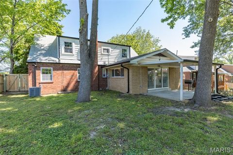 Tiny photo for 7356 Dorset Avenue, St Louis, MO 63130 (MLS # 26029297)