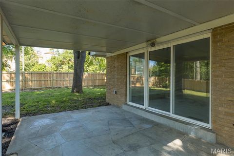 Tiny photo for 7356 Dorset Avenue, St Louis, MO 63130 (MLS # 26029297)