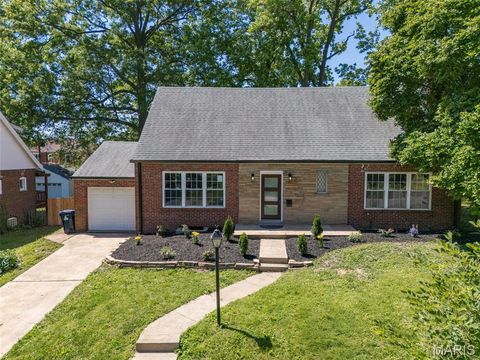 Tiny photo for 7356 Dorset Avenue, St Louis, MO 63130 (MLS # 26029297)