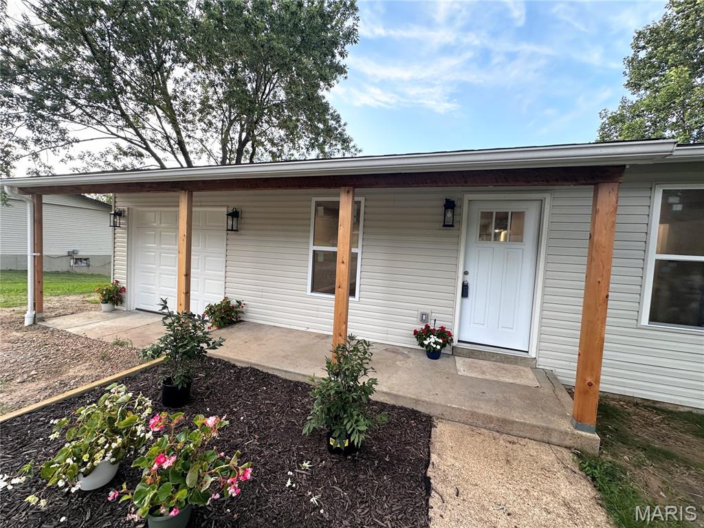 1671 Elmont Road