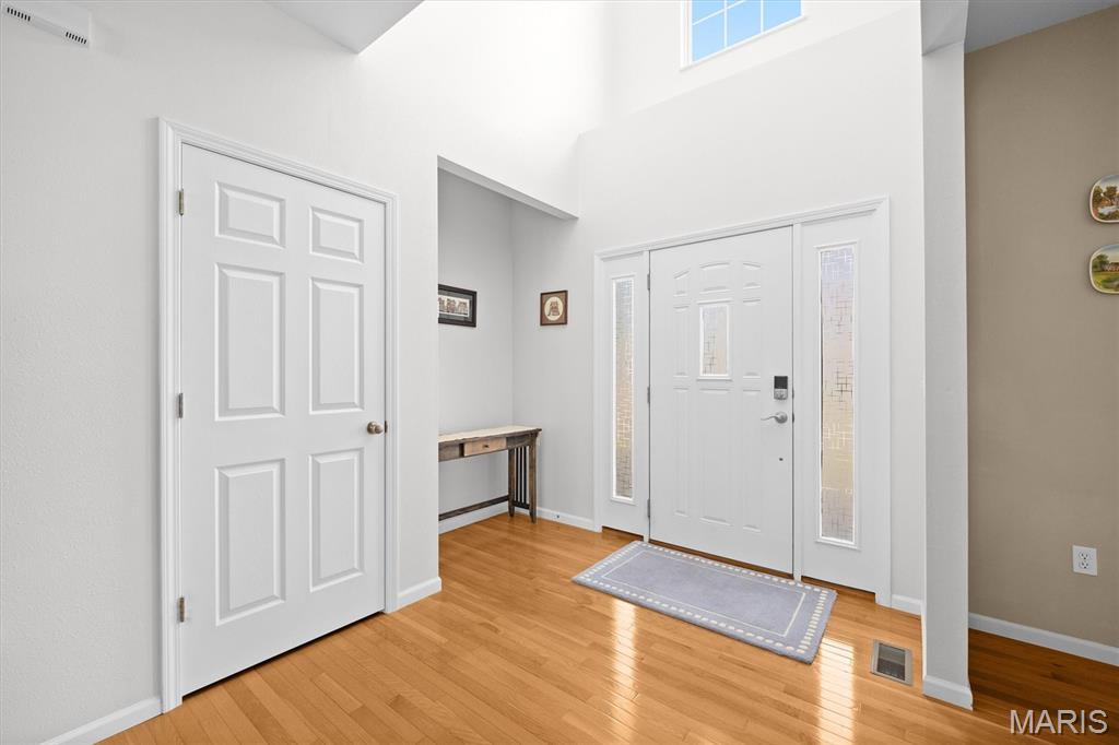 923 Saint Nicholas Drive