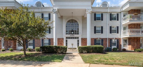 Photo of 2335 Manor Grove Drive #10, Chesterfield, MO 63017 (MLS # 26055364)