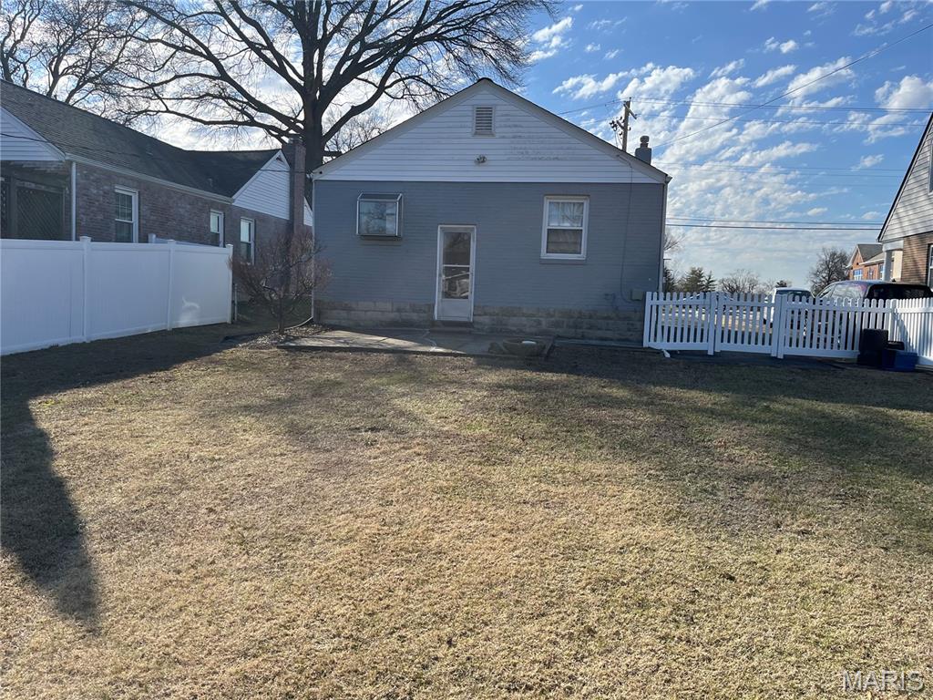 8637 Litzsinger Road